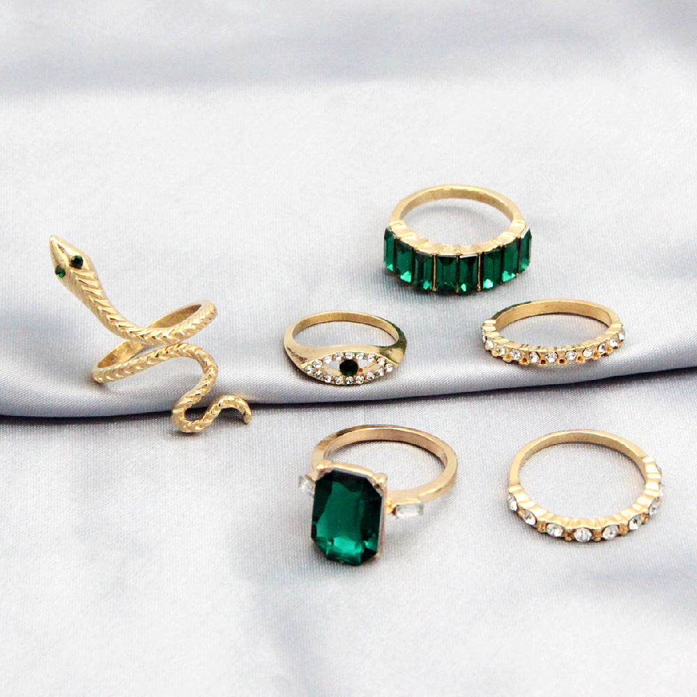 ZODIAC TAURUS Emerald BirthStone & Serpentine 6-Piece Ring