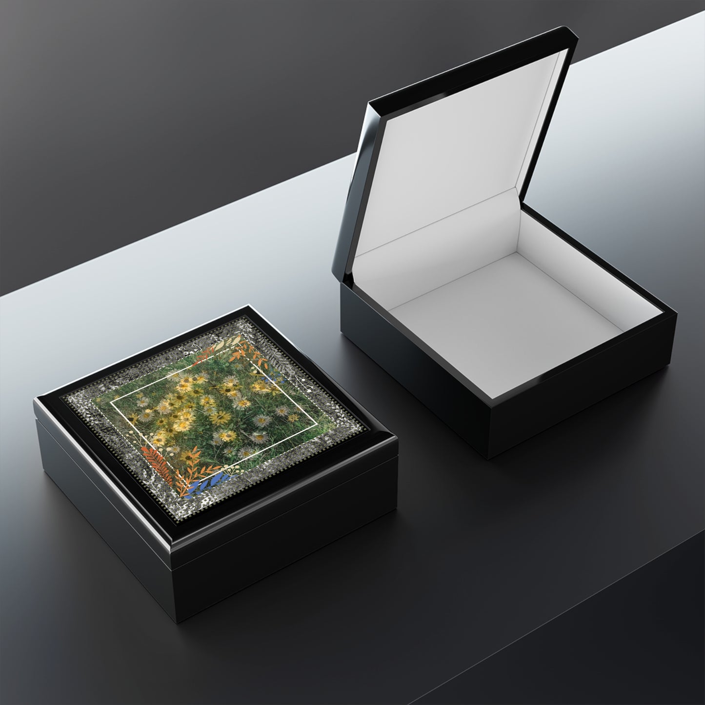 Jewelry Box -  Wildflowers in the Garden Design