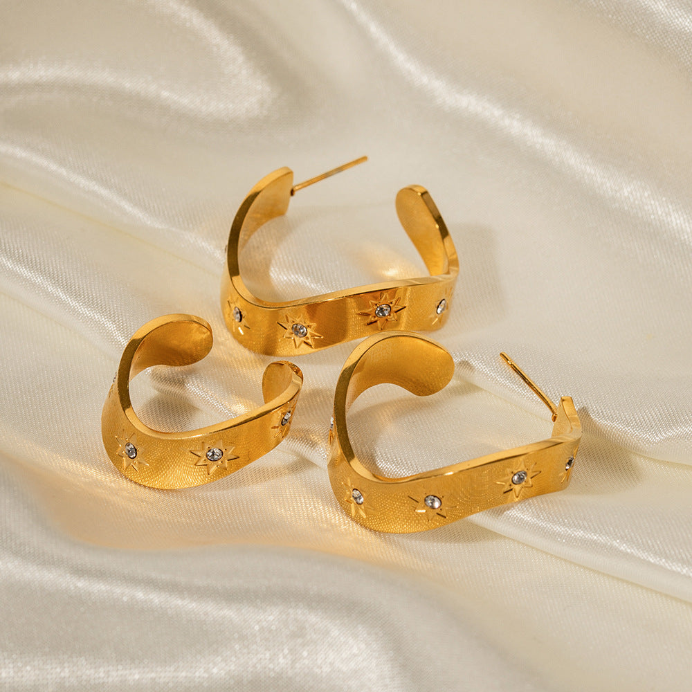 ZZZ Star Pattern Inlaid Zircon Design Versatile Hoop Earrings